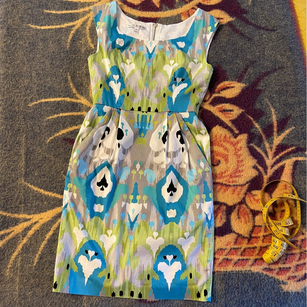 Maggy London size 8 mini dress.